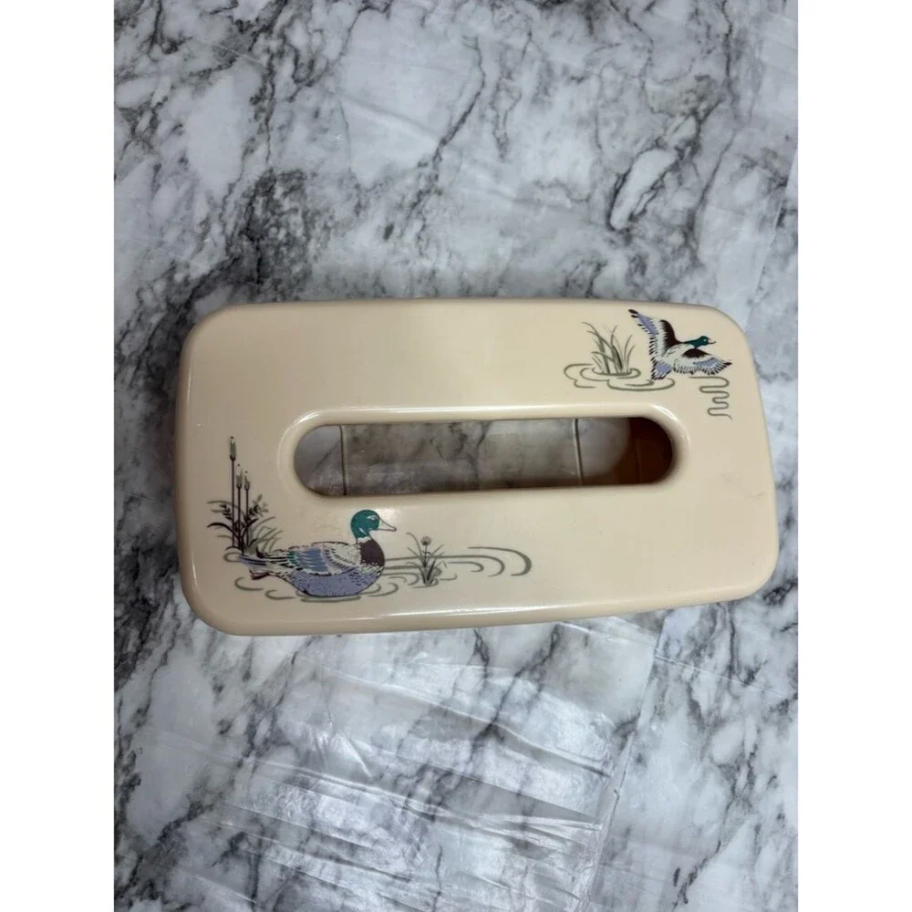 Vintage Duck Tissue Box Cover Hard Plastic Cottagecore Cream Grandmacore